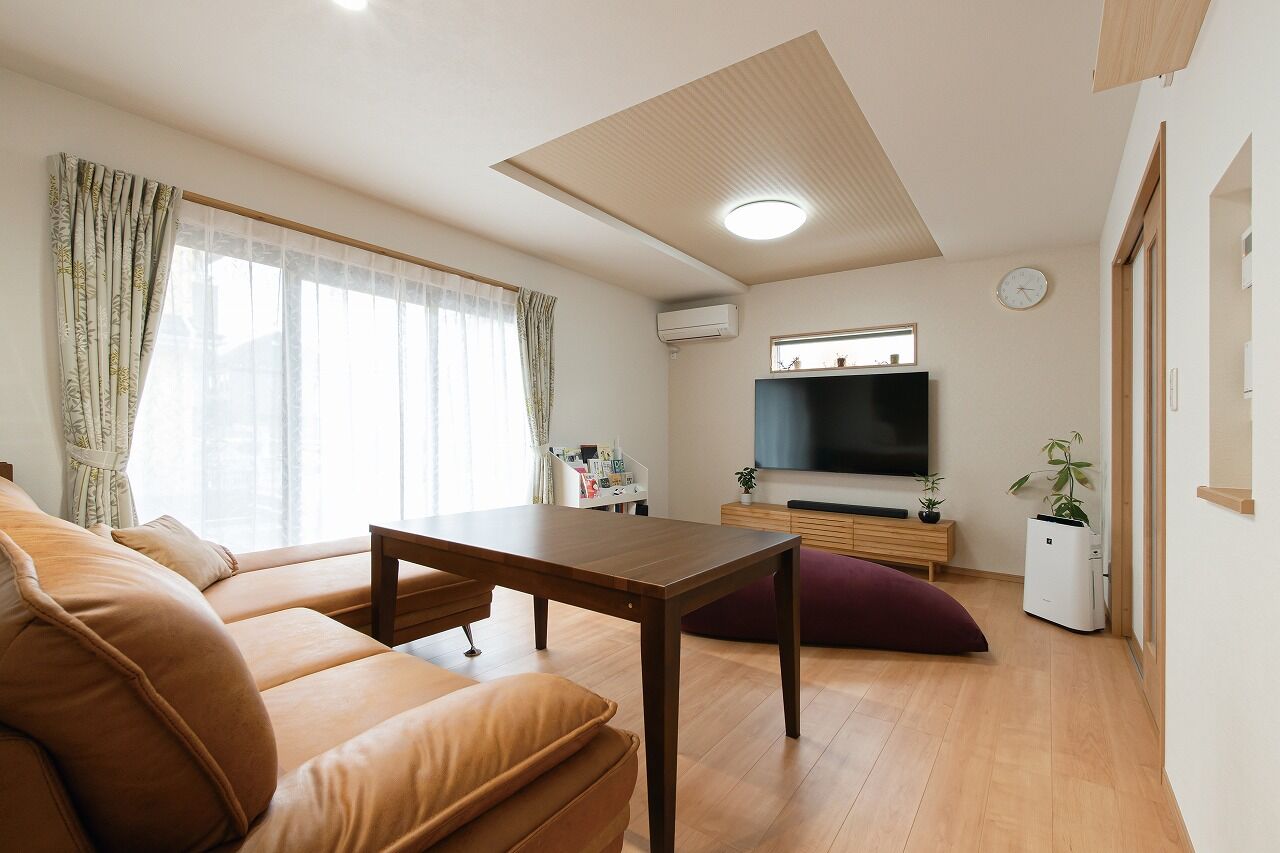 横尾材木店 【1800万円台】温水式床暖房／ペットに優しい床／ナチュラルで心地よいLDKと広々ランドリールームのある家の建築実例画像4