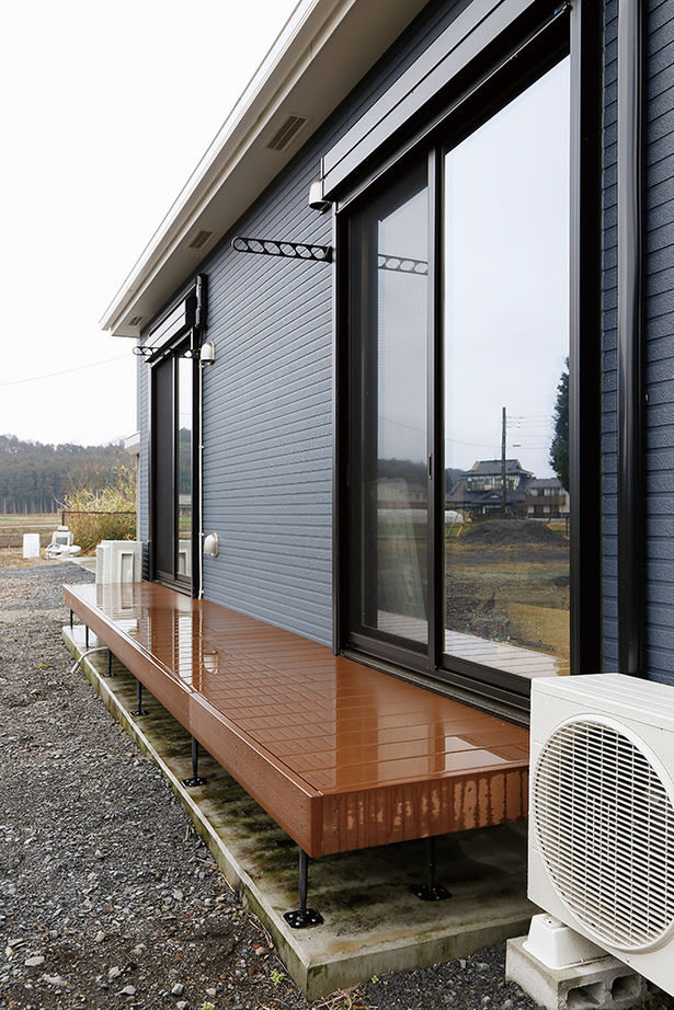 住宅情報館 【間取図有】ビルトインガレージ付きの平屋を実現。車やバイクの整備・レストアを思い切り楽しむ暮らしをの建築実例画像6