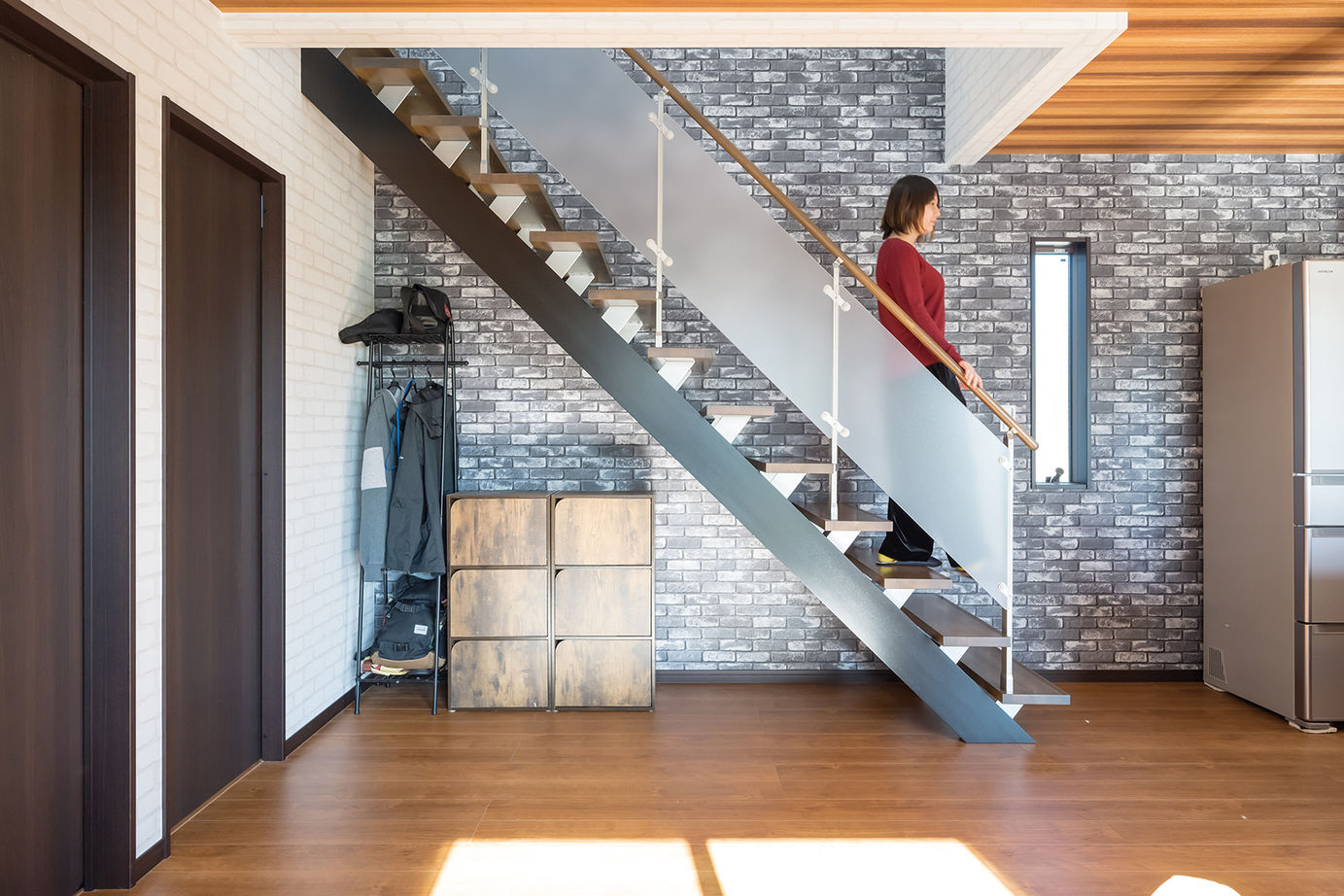 住宅情報館 【2000万円～2499万円／二世帯／間取図】居住空間を左右に振り分け、独立した戸建て感覚を楽しむ二世帯住宅の建築実例画像5