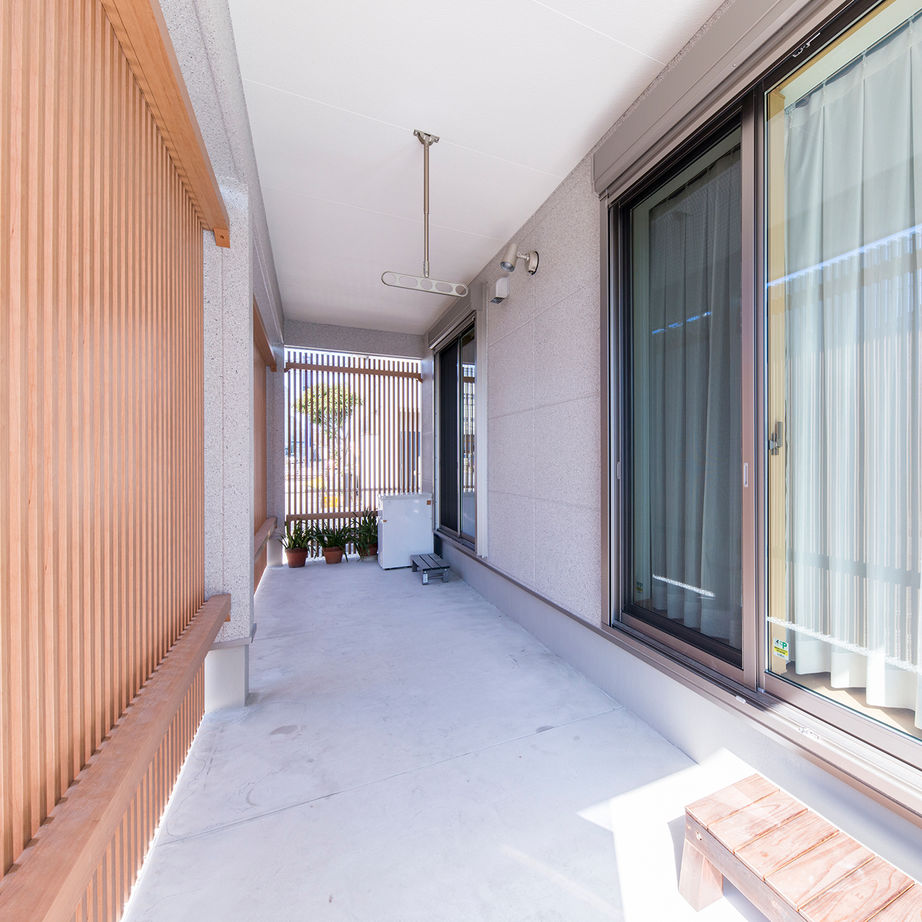 ニッケンホーム 【平屋/間取り図/20坪台】交差点の角で、穏やかに暮らす。老後を見据えた平屋の住まいの建築実例画像2