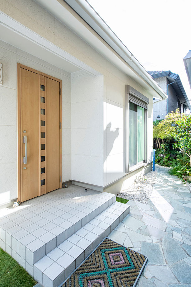 ニッケンホーム 【平屋/20坪台/バリアフリー】狭小地、採光難でも間取りの工夫で日差しを取り込む開放的な家の建築実例画像3