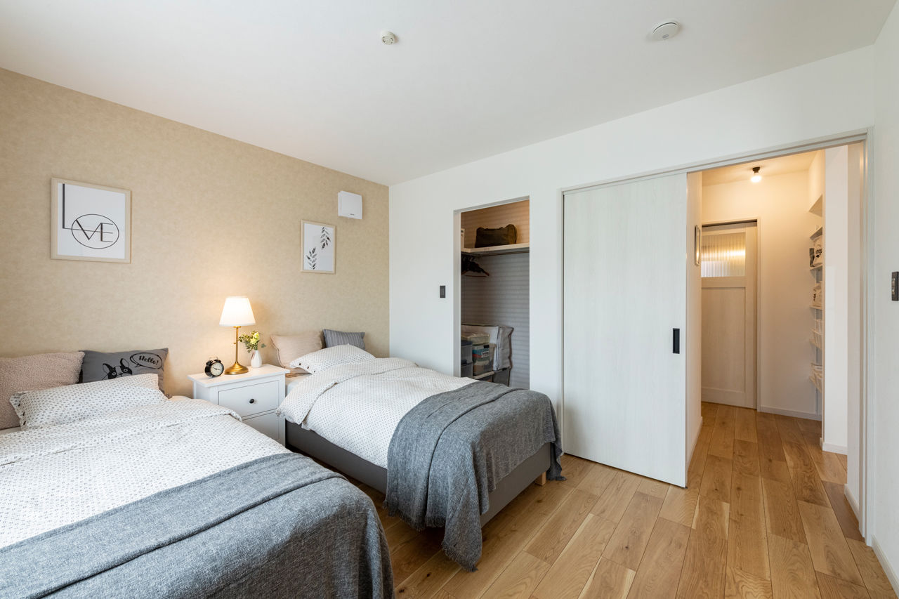 ニッケンホーム 【平屋風/間取り図】住みやすい平屋の暮らしに2階居室をプラス!ZEH性能×価格に納得の住宅実例の建築実例画像10