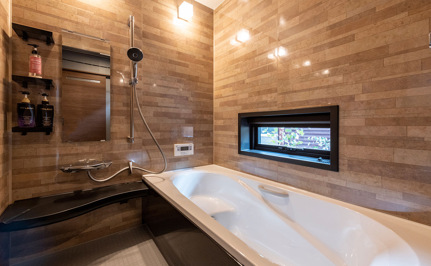 ニッケンホーム 【ホテルライク/間取り図】空間の連続性が開放感を生む。ホテルのような居心地のZEH住宅の建築実例画像17