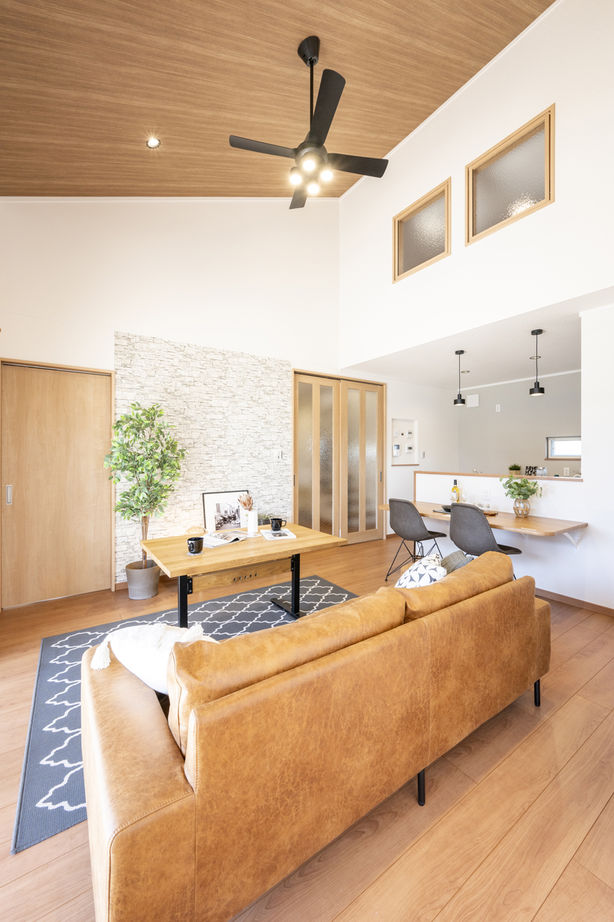 ニッケンホーム 【延床20坪台/ZEH/間取り図】裁縫や家庭菜園。セカンドライフを楽しむ、ミニマルデザインの平屋実例の建築実例画像2