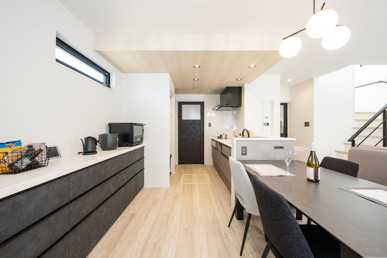 ニッケンホーム 【犬山市/HEAT20 G2/間取り図】デザインも動線もシンプルに。リビング階段でも快適な高性能ZEHの建築実例画像4