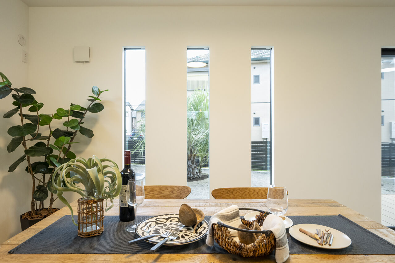 ニッケンホーム 【一宮市/2000万円台/間取り図】野球好き家族が叶えた理想の暮らし。椰子が似合う緑ガルバ×木目のZEH住宅の建築実例画像6