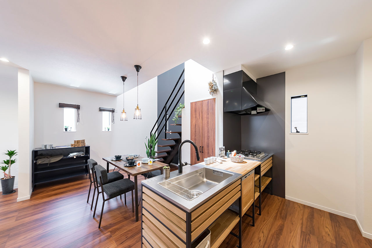 アニバーサリーホーム 【半田/間取図/ローコスト住宅/30坪/狭小】コンパクトでヴィンテージ感のあるおしゃれな1000万円台で実現の建築実例画像4