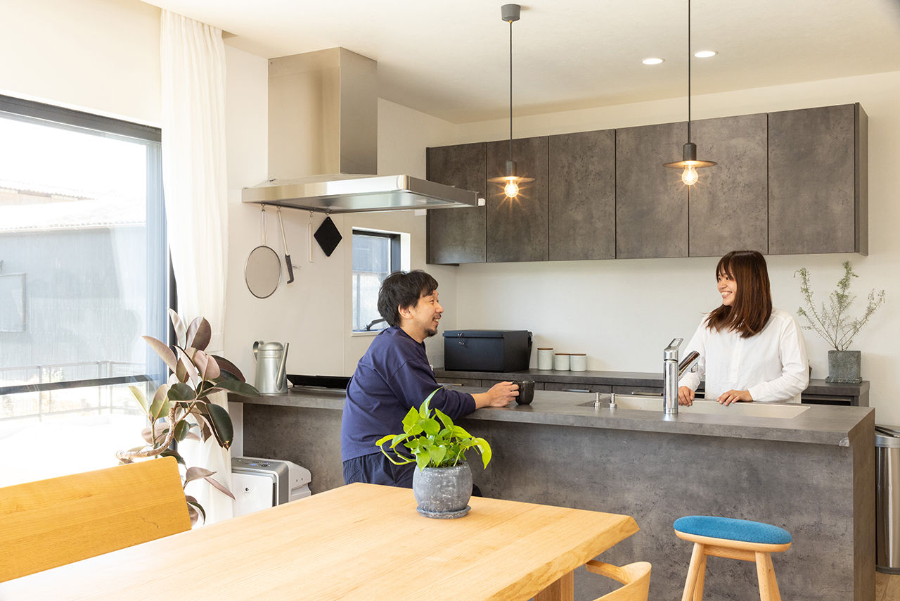 アニバーサリーホーム 【常滑市｜2000万円台｜平屋｜間取図あり】ランドリールームや技あり造作収納も！深い軒の和モダンな平屋の建築実例画像5