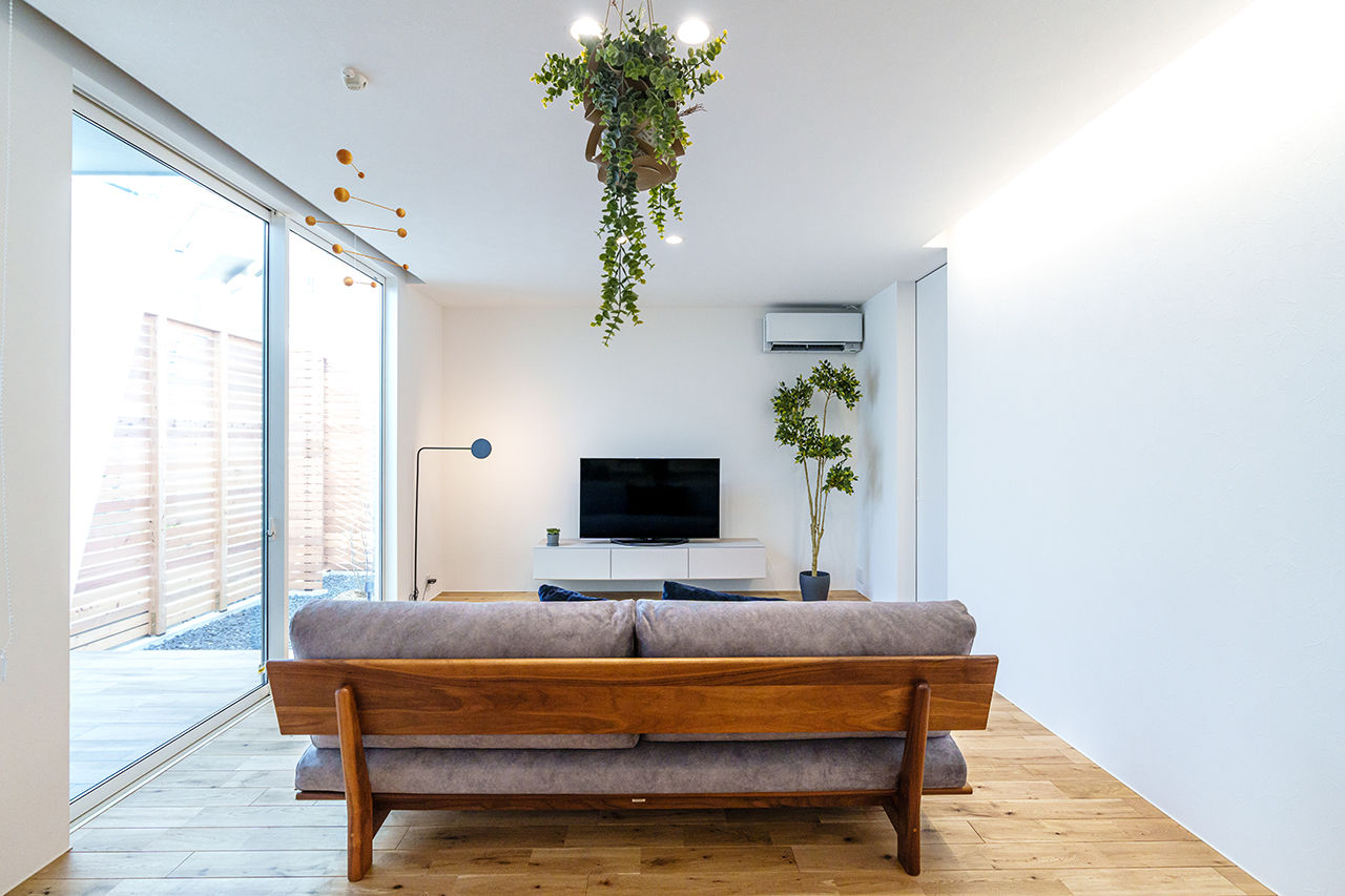 アニバーサリーホーム 【知多市/2000万円台/平屋】やわらかな光が入る中庭を中心に、家中ぐるりと回遊できる家事ラクな住まいの建築実例画像3