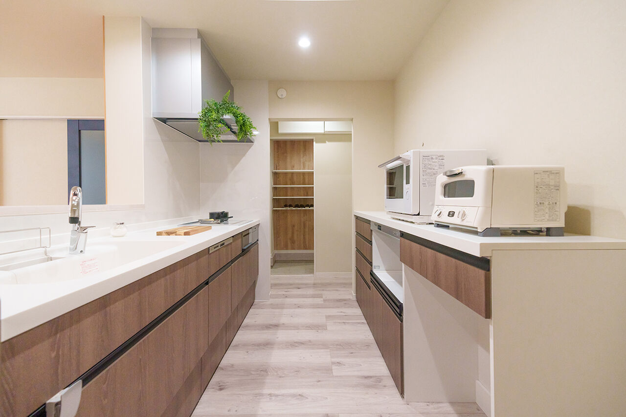 アニバーサリーホーム 【名古屋市／平屋／家事動線／間取図】中庭でのびのび過ごせる。家事ラク動線も自慢の平屋の建築実例画像5