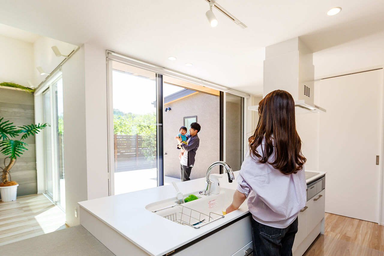 アニバーサリーホーム 【東海市／3100万円台／平屋／収納充実／間取図】完璧な家事動線をめざした中庭囲む回遊プランが自慢の平屋の建築実例画像4