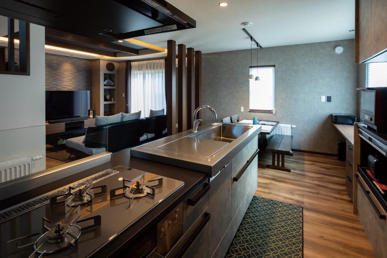 プエルダホーム 【千歳市/4LDK/和室】日々を特別にくつろげる場所へ、和で叶えた「想像以上の居心地」の和モダンの住まいの建築実例画像8