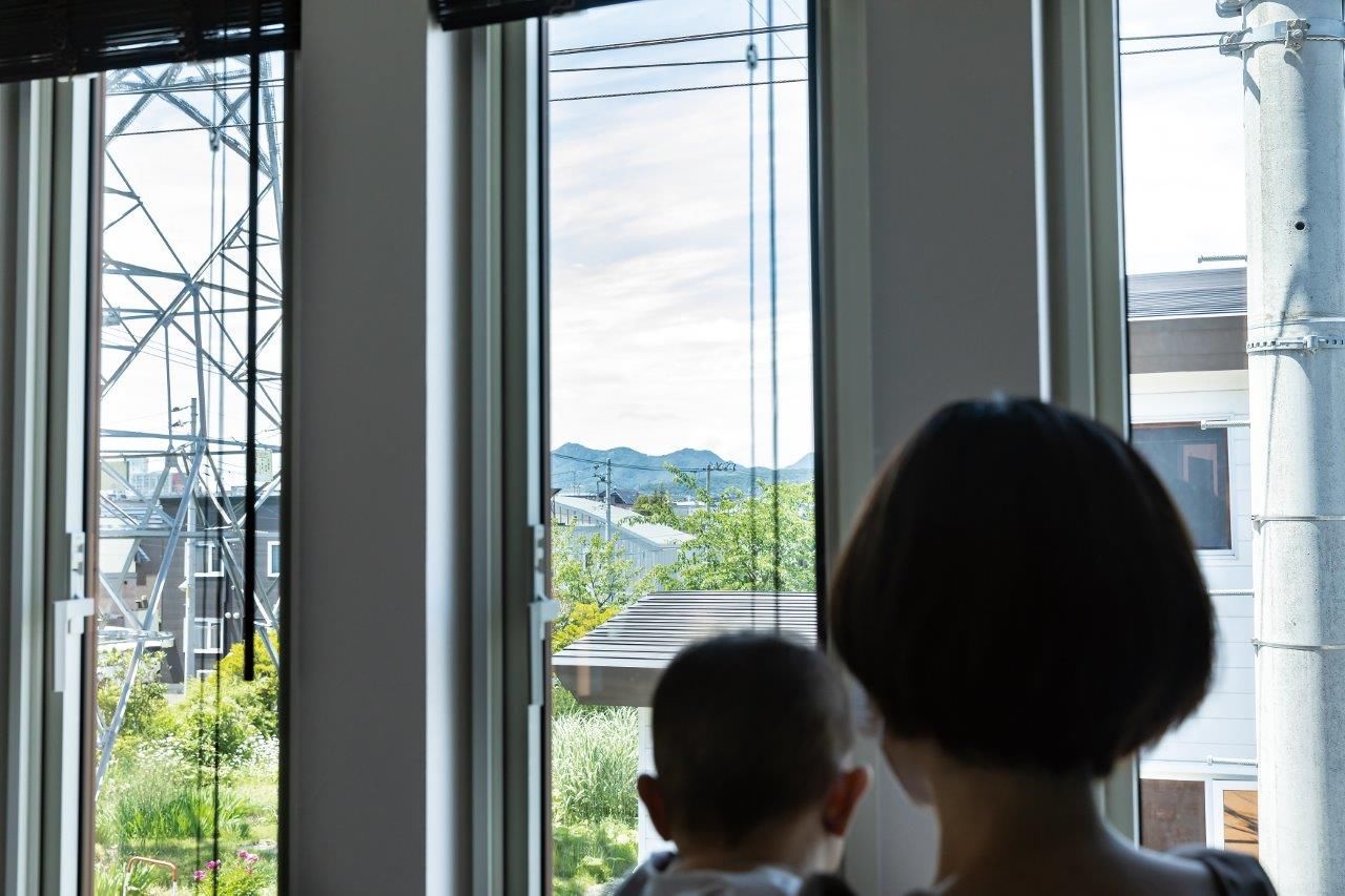 プエルダホーム 【札幌市/二世帯/4LDK間取図】広々ドックランに高低差を活かしたビルトインガレージ、「思いきり遊べる」家の建築実例画像10