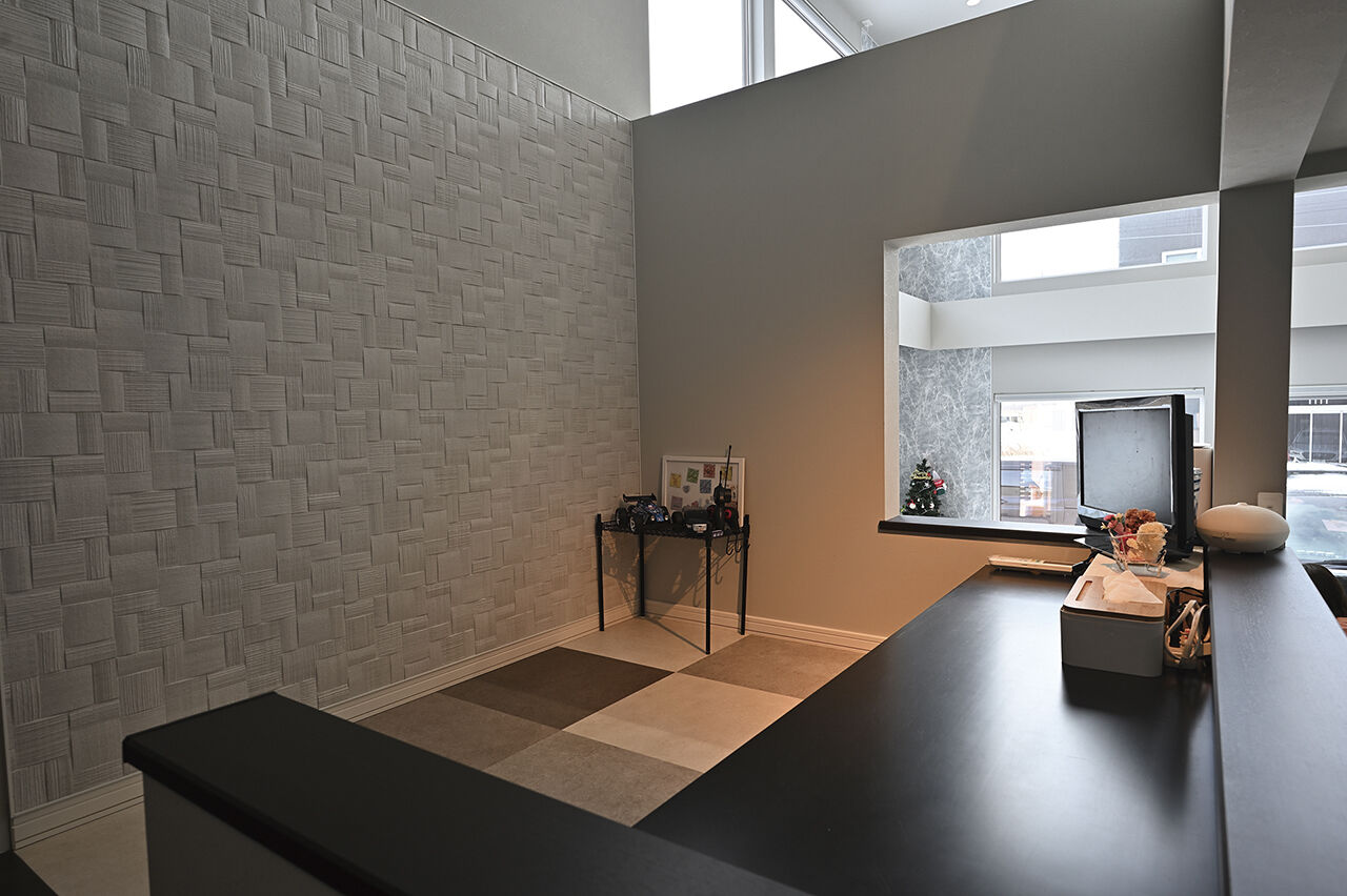 プエルダホーム 【中2階/ペットスペース/3LDK間取図】真冬でもTシャツで過ごせる吹抜けリビングや“秘密基地”がお気に入りの建築実例画像5