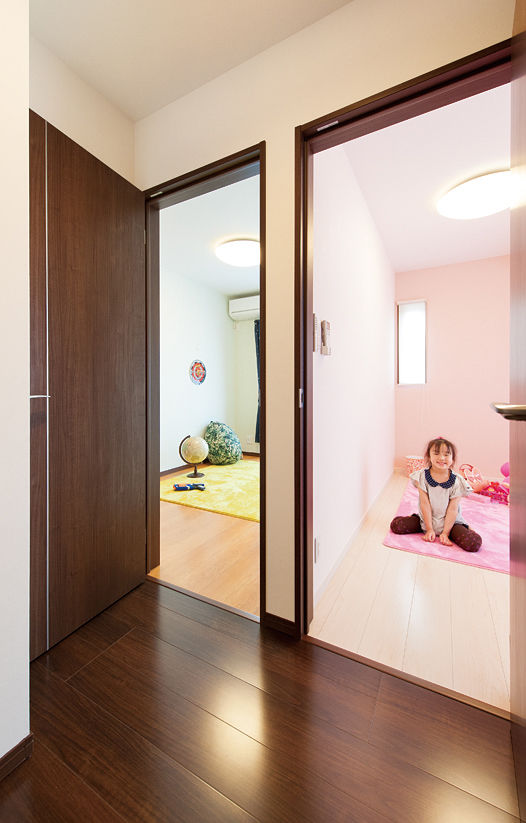 秀建（シュウケン） 【京都府/1500万円台/狭小/3階建て】京都府の狭小地に建つ店舗を兼ねた3階建ての家の実例（間取り図有） の建築実例画像3