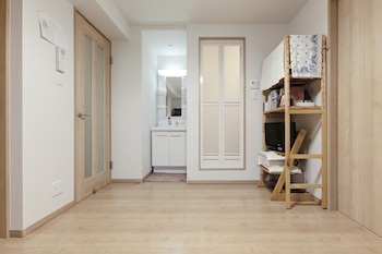 秀建（シュウケン） 【京都府/2000万円台/狭小/3階建て/敷地約18坪】京都府の狭小地で建つ店舗併用二世帯住宅の実例の建築実例画像4