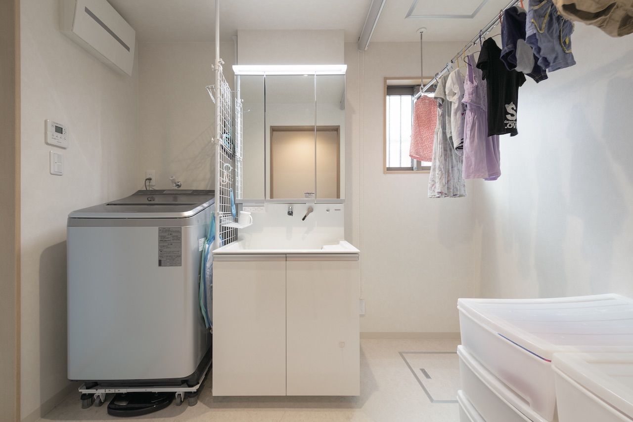 秀建（シュウケン） 【京都府/1000万円台/狭小/敷地約20坪/3階建て】土間には趣味の自転車のディスプレイがある実例の建築実例画像6