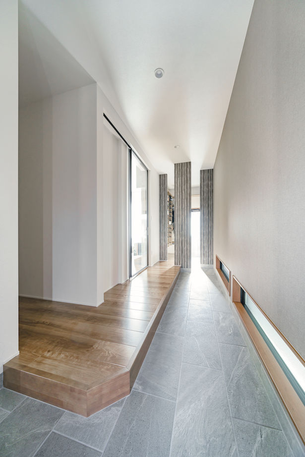 秀建（シュウケン） 【京都府】タイルを上手に使ってエレガントに。温熱環境も大満足な事務所併用住宅（間取り図有）の建築実例画像9