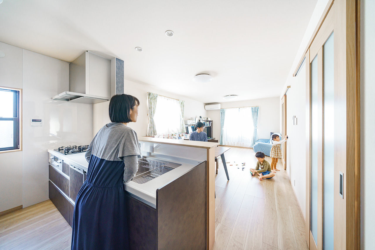 秀建（シュウケン） 【京都府/1000万円台/3階建て/敷地約21坪】快適動線＆多収納、広い2階LDKが魅力。耐震等級3の長期優良住宅の建築実例画像3