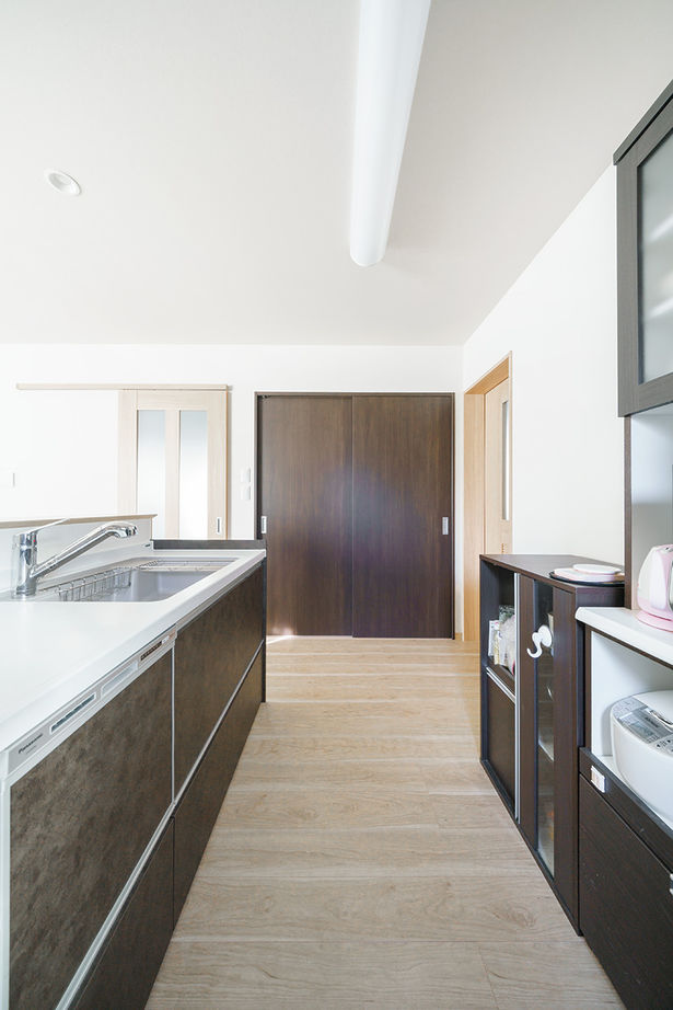 秀建（シュウケン） 【京都府/1000万円台/3階建て/敷地約21坪】快適動線＆多収納、広い2階LDKが魅力。耐震等級3の長期優良住宅の建築実例画像4