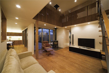 ジューテックホーム 【4000万円台/40坪台/間取り図】洗練されたデザインと心地よい開放感で光と風を楽しむ家の建築実例画像2