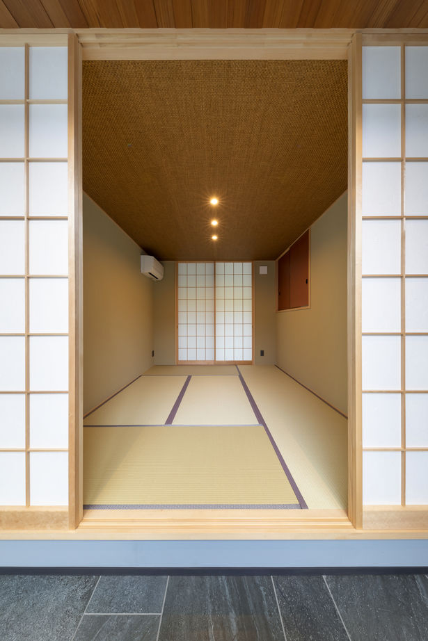 ジューテックホーム 【神奈川県/平屋/間取り図】北欧家具からイメージした中庭のある家。木やタイルの素材にくつろぐ大人の空間の建築実例画像10