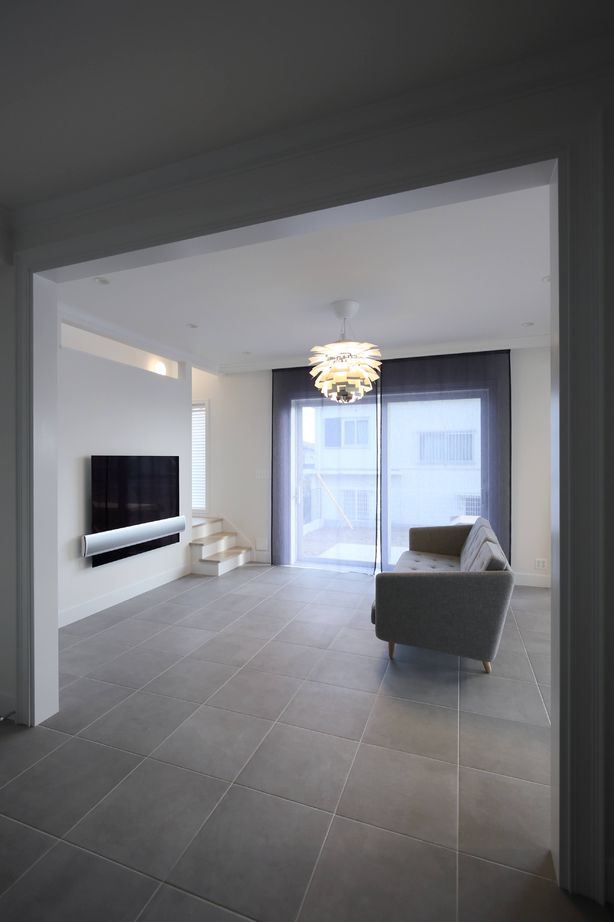 ジューテックホーム 【神奈川県/4000万円台/間取り図/オーダーキッチン/タイル床+床暖房】オーダー家具と北欧風コーディネートの建築実例画像2