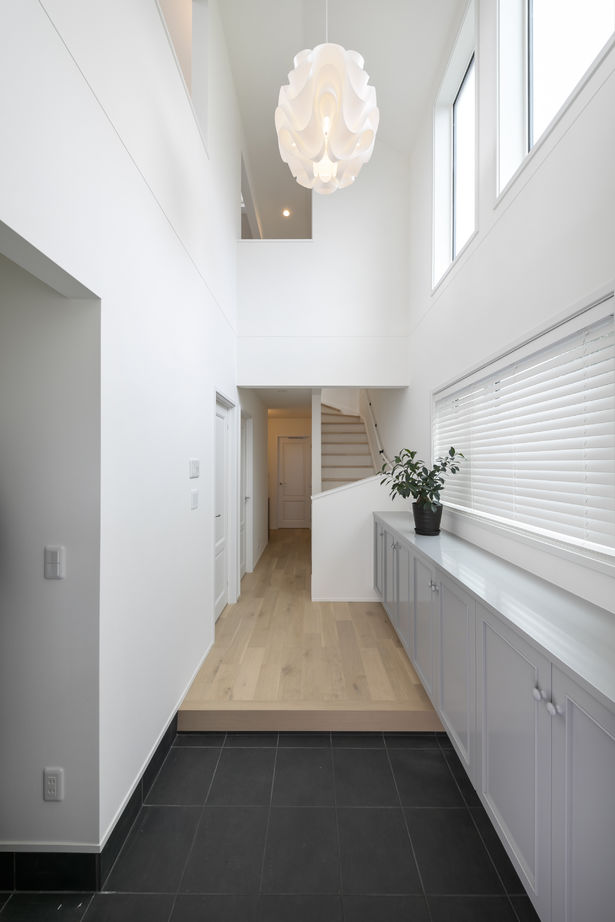 ジューテックホーム 【3000万円台/30坪台/タイル床】憧れのオーダーキッチンと吹抜の広がり。料理とレコードを愉しむ空間の建築実例画像6