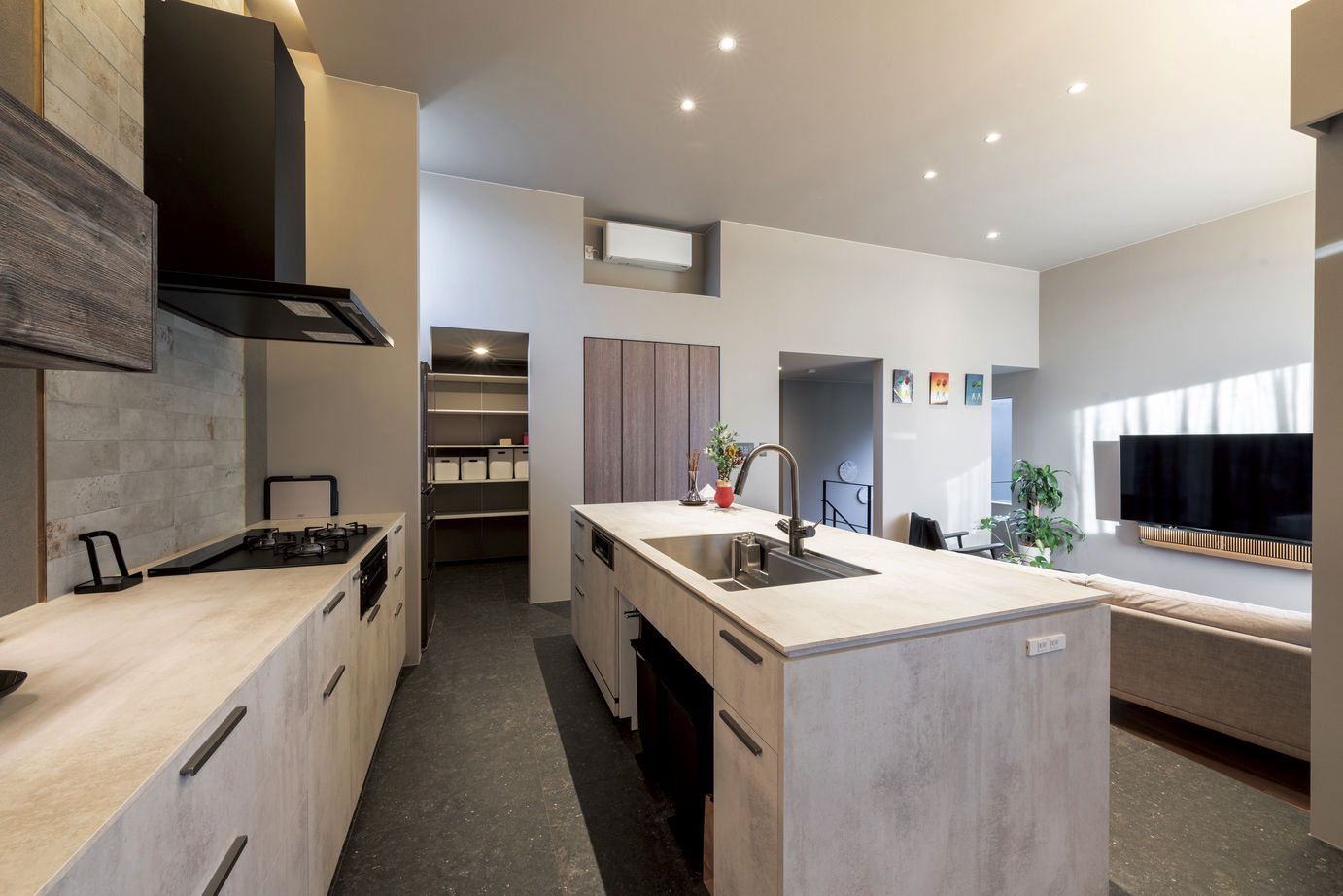 ジューテックホーム 【3000万円台/タイル床+床暖房/バルコニー/土地探しから】ライフスタイルに寄り添う住まいで愛犬も幸せにの建築実例画像5