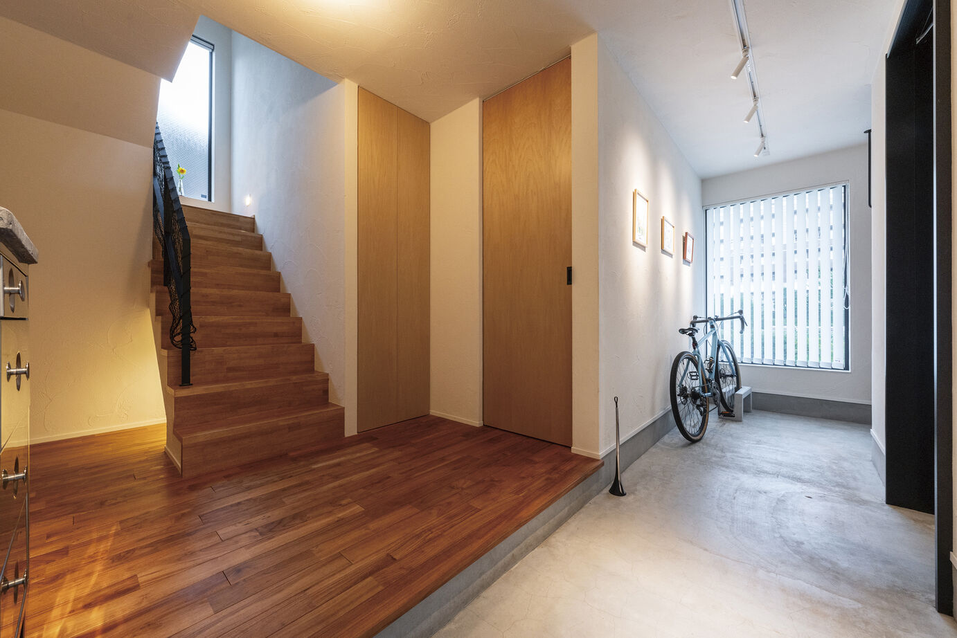 ジューテックホーム 【4000万円台/モダンデザイン/自然素材/間取り図】大きな窓のある吹抜で、美術館のような“光の美しい家”の建築実例画像8