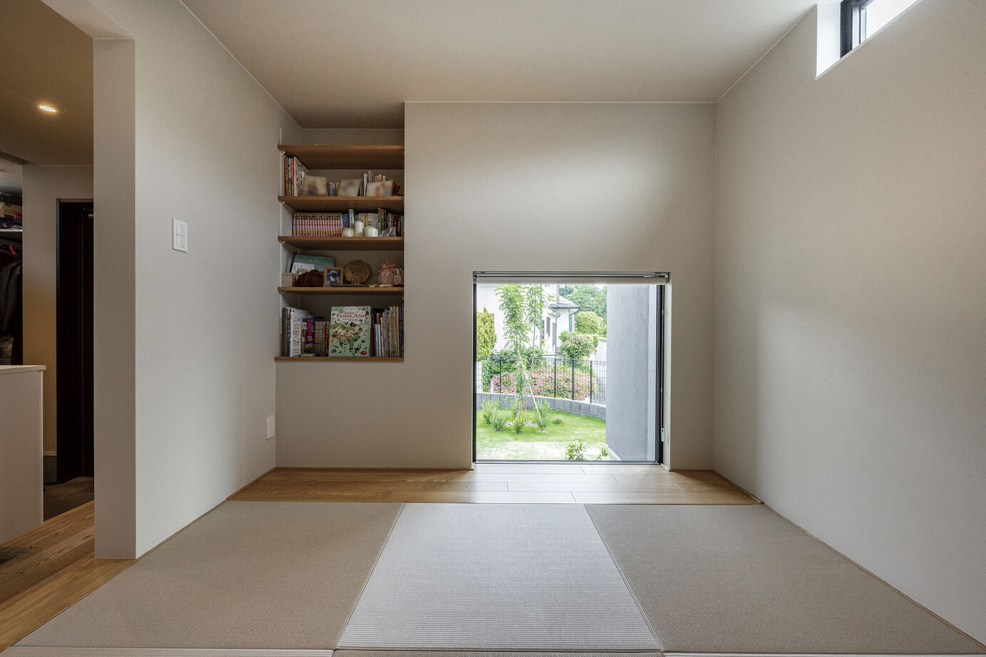 ジューテックホーム 【3000万円台/鎌倉市/家事動線】建築家と創る、シックで開放的な住まい。居心地のよい空間をゲストと愉しむの建築実例画像6