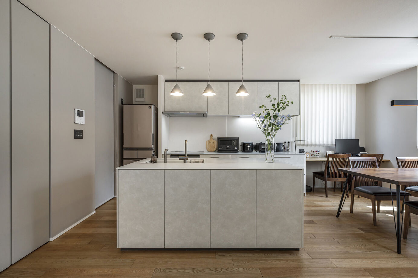 ジューテックホーム 【3000万円台/収納充実/家事動線/間取図】実家で体感した住宅性能に信頼。シンプルな空間で心地よく暮らすの建築実例画像3