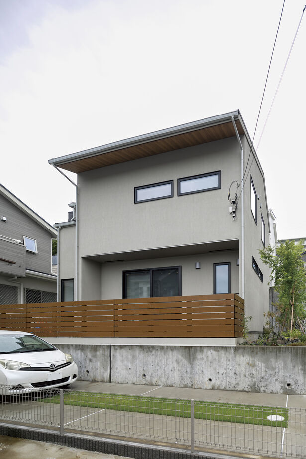 ジューテックホーム 【3000万円台/吹抜/家事動線】開放的なLDKを足元から暖める“手放せない”蓄熱式温水床暖房のある住まいの建築実例画像10