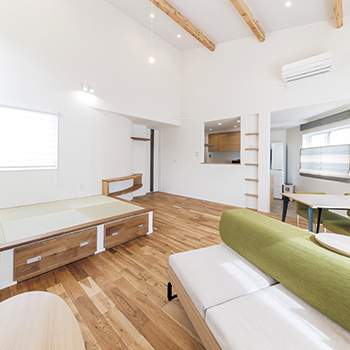 エクセレントホーム 【三重県/3000万円台】五角形の変形地を活かした住みやすい間取り!曲線がアクセントになったおしゃれな実例の建築実例画像4