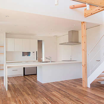 エクセレントホーム 【三重県/2000万円台】夫婦の趣味を取り入れたビルトインガレージのある間取り!おしゃれな2階建て実例の建築実例画像8