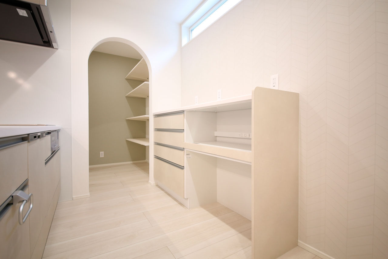 ももくりの家 【1390万円】壁一面に配したエコカラットや光の演出で、心和む居心地のいい住まいにの建築実例画像6