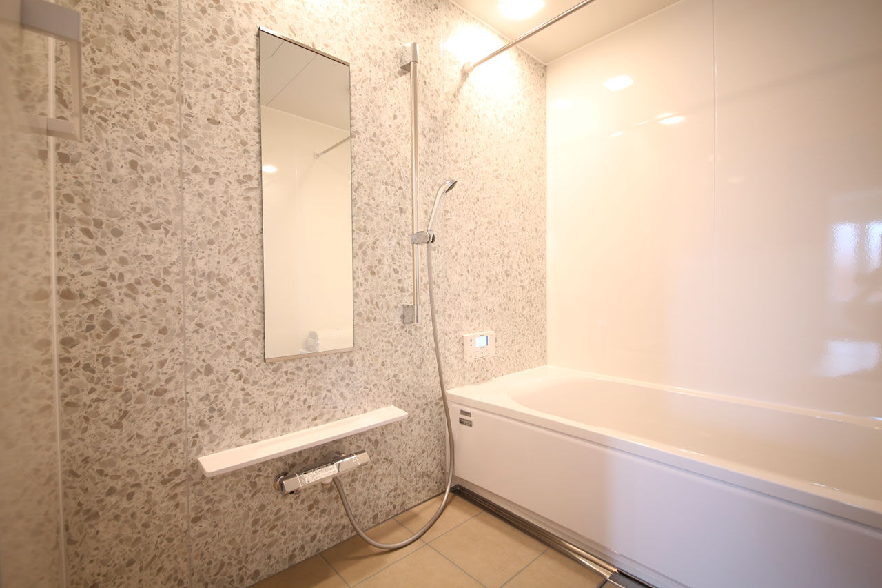 ももくりの家 【1390万円】壁一面に配したエコカラットや光の演出で、心和む居心地のいい住まいにの建築実例画像8