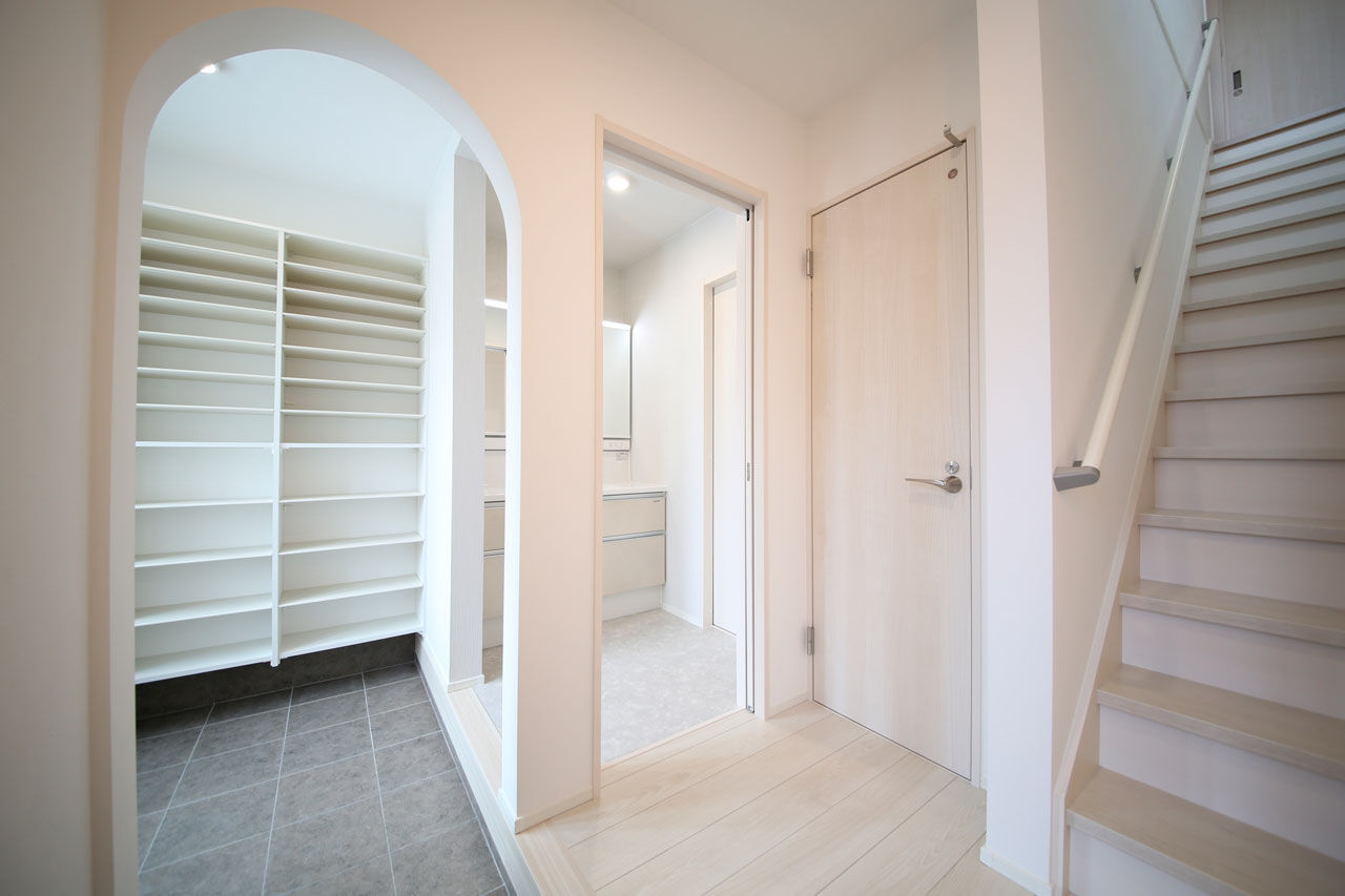 ももくりの家 【1390万円】壁一面に配したエコカラットや光の演出で、心和む居心地のいい住まいにの建築実例画像9