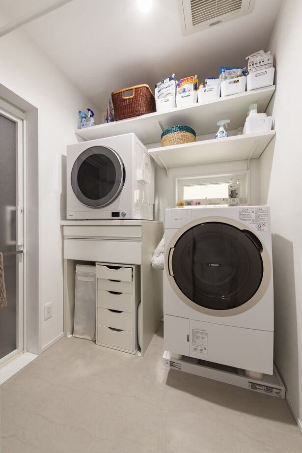 トーリンホーム 【32坪/梁見せ/吹抜/オープン階段/3LDK】白と木がやさしく調和する家の建築実例画像8