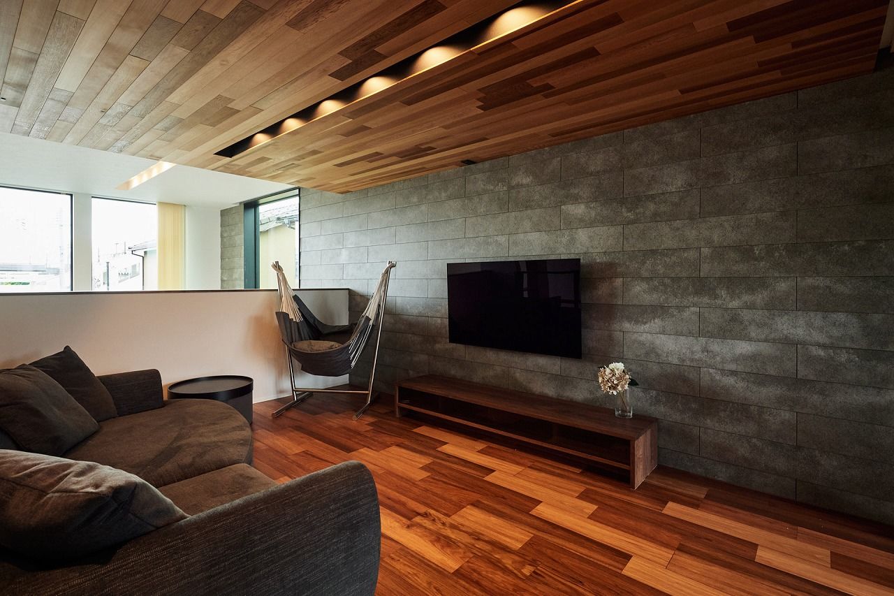 DETAIL HOME（ディテールホーム） 男前デザイン×インナーガレージ。大きな吹抜けで家族が繋がる住まいの建築実例画像3