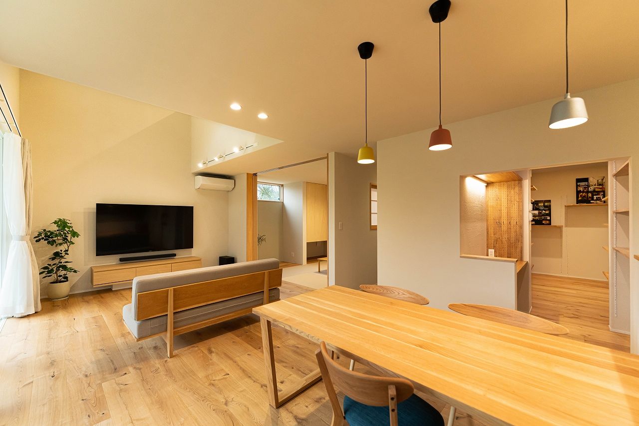 DETAIL HOME（ディテールホーム） 【3200万円】BBQと家庭菜園を楽しめる国産杉の和モダンな家の建築実例画像4