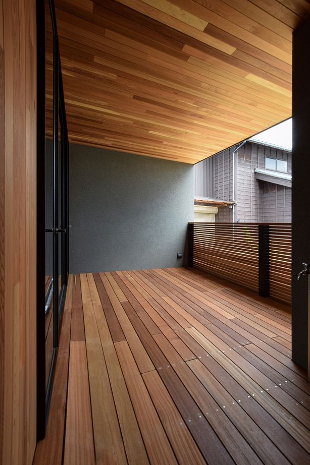 DETAIL HOME（ディテールホーム） 【2世帯住宅】自然素材を盛り込み平屋と融合した最上級の邸宅の建築実例画像2