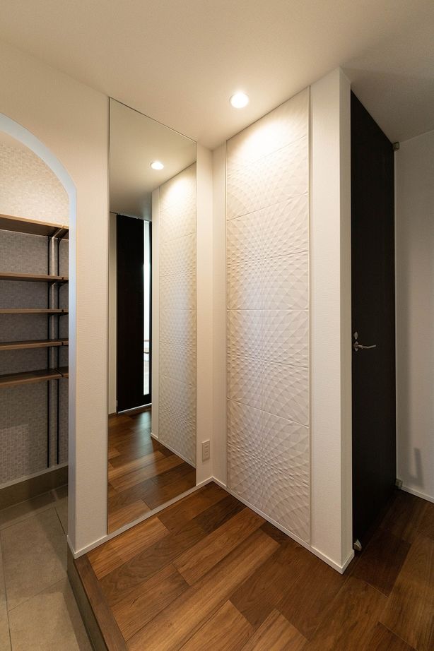 DETAIL HOME（ディテールホーム） 【2300万円】狭小地でも19帖の大空間リビングを叶えた家の建築実例画像2