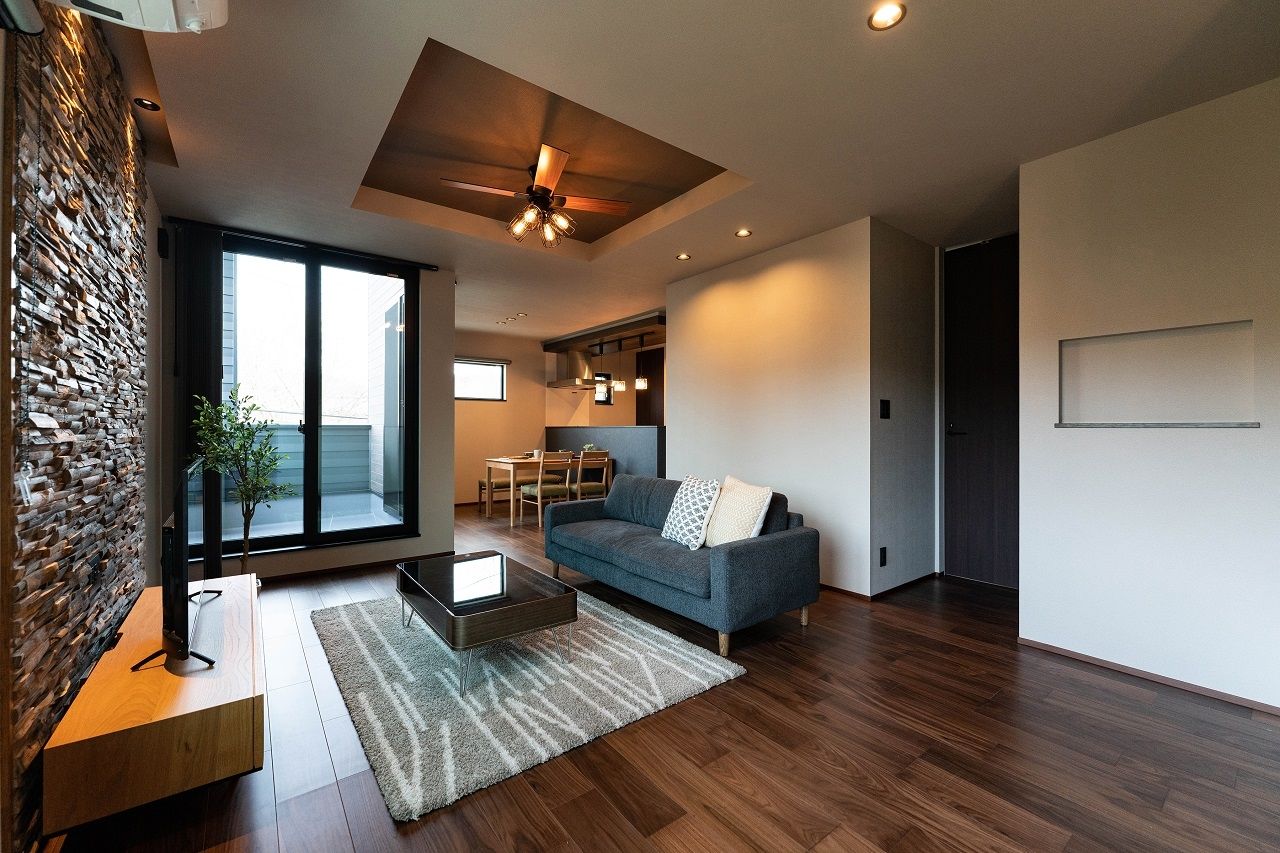 DETAIL HOME（ディテールホーム） 【2350万円】2階リビング＋インナーバルコニーで手軽にアウトドアを楽しめる狭小住宅の建築実例画像2