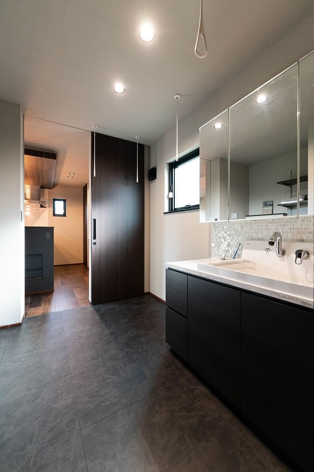 DETAIL HOME（ディテールホーム） 【2350万円】2階リビング＋インナーバルコニーで手軽にアウトドアを楽しめる狭小住宅の建築実例画像9