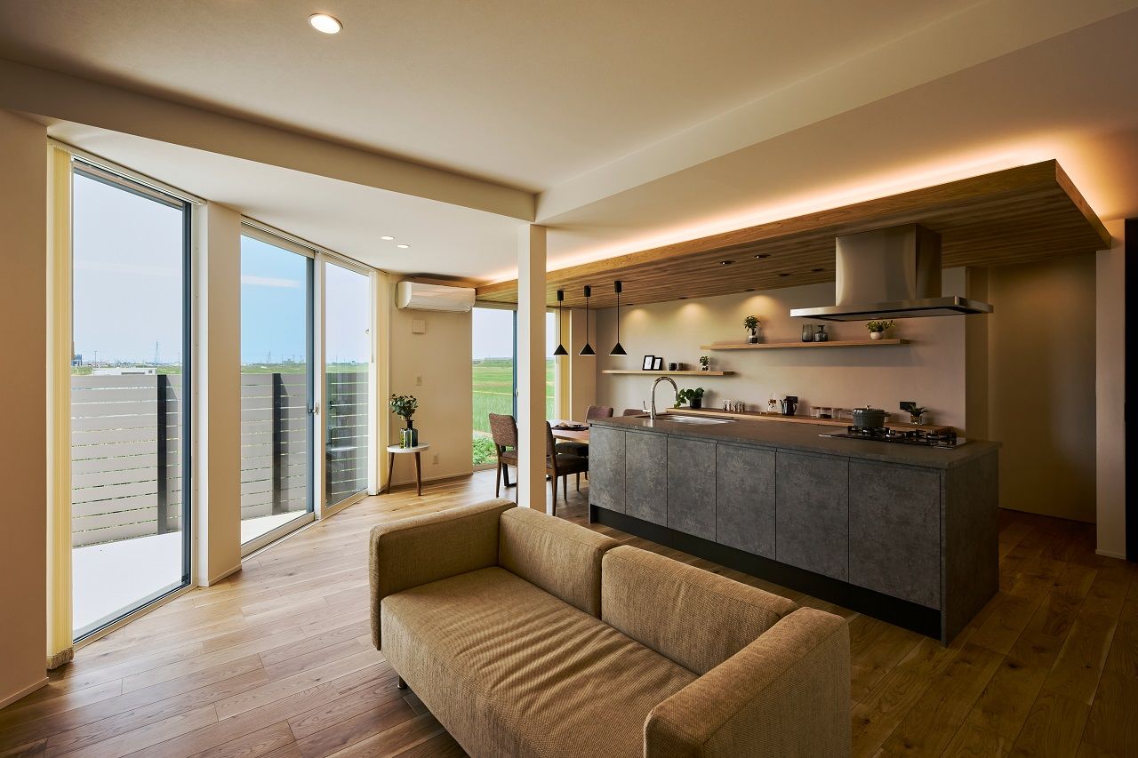 DETAIL HOME（ディテールホーム） 開放感抜群！ロケーションを最大限に活かした斜めリビングの家の建築実例画像3