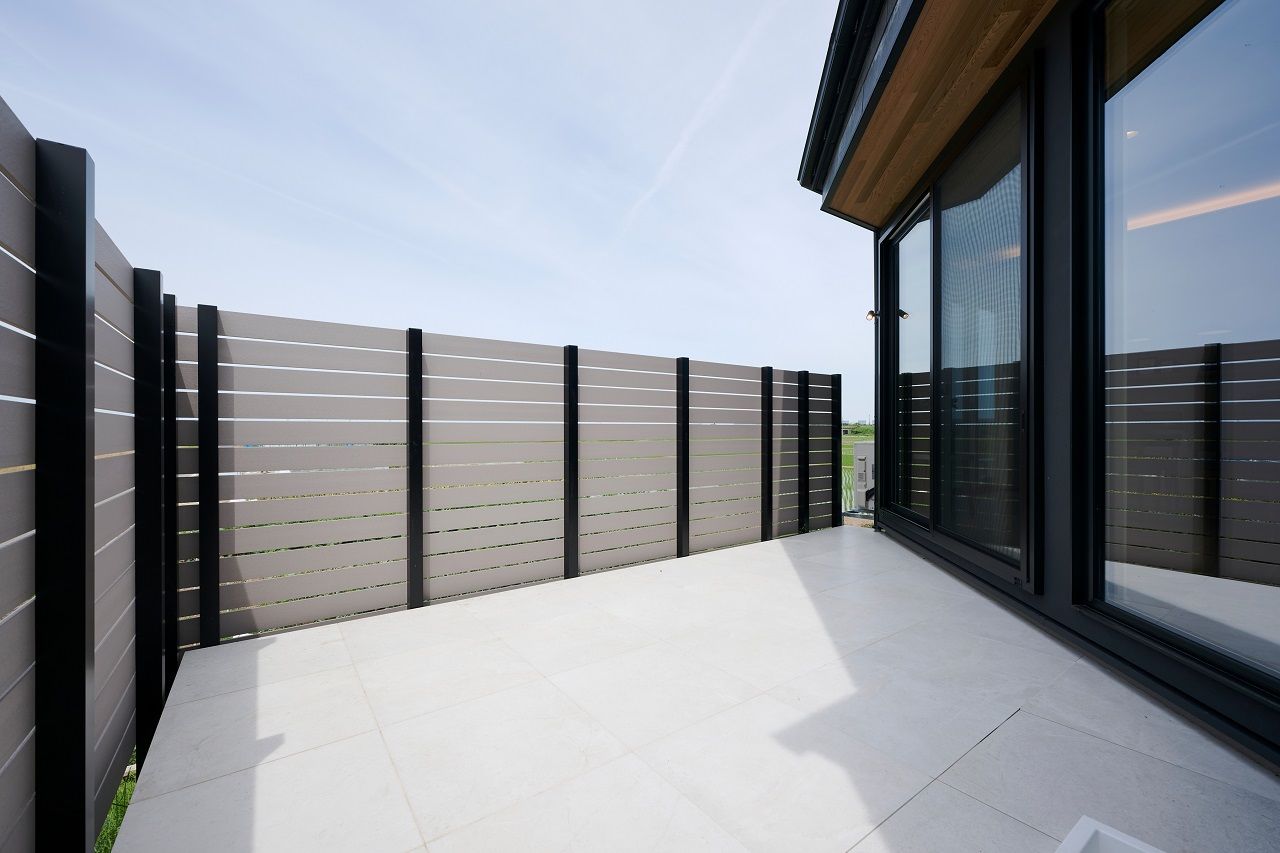 DETAIL HOME（ディテールホーム） 開放感抜群！ロケーションを最大限に活かした斜めリビングの家の建築実例画像4