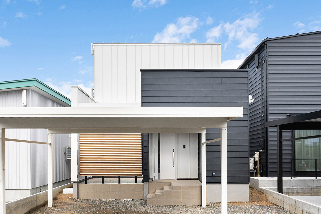 DETAIL HOME（ディテールホーム） 43坪の敷地で実現した中庭のある住まいの建築実例画像1