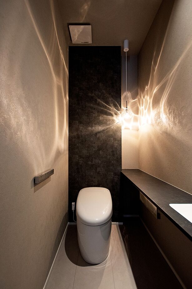 DETAIL HOME（ディテールホーム） 【家事ラク】勾配天井の大空間LDKと庭を繋ぐくつろぎの家の建築実例画像10