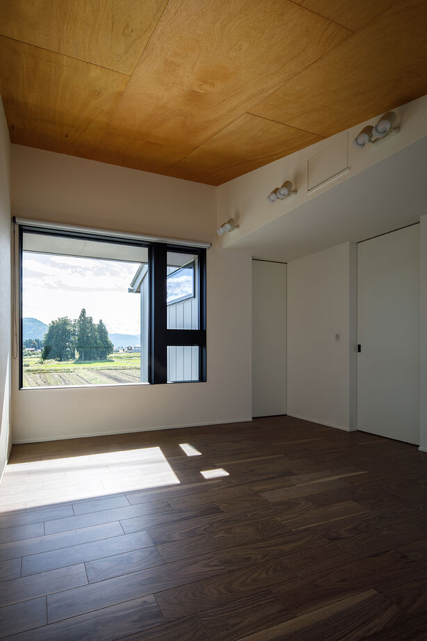 DETAIL HOME（ディテールホーム） 【雪国ZEH住宅】カーテンレスの暮らしとテントサウナを堪能できる家の建築実例画像9